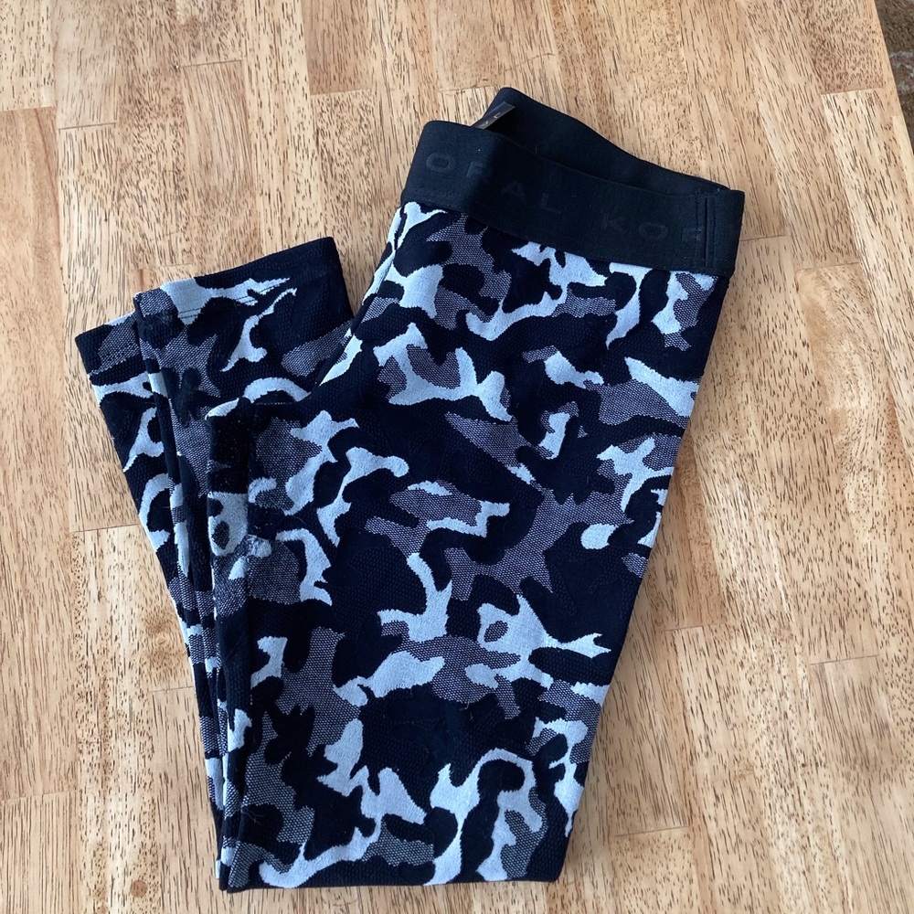 Moral knit leggings
